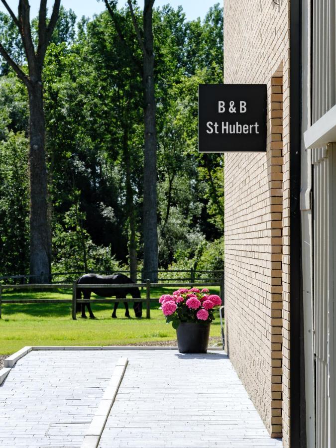 B & B St-Hubert Sint-Martens-Lennik Exterior photo